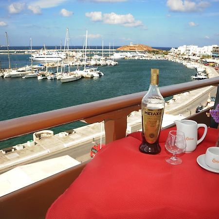 Hotel Coronis Naxos City Стая снимка