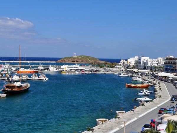 Hotel Coronis Naxos City Екстериор снимка
