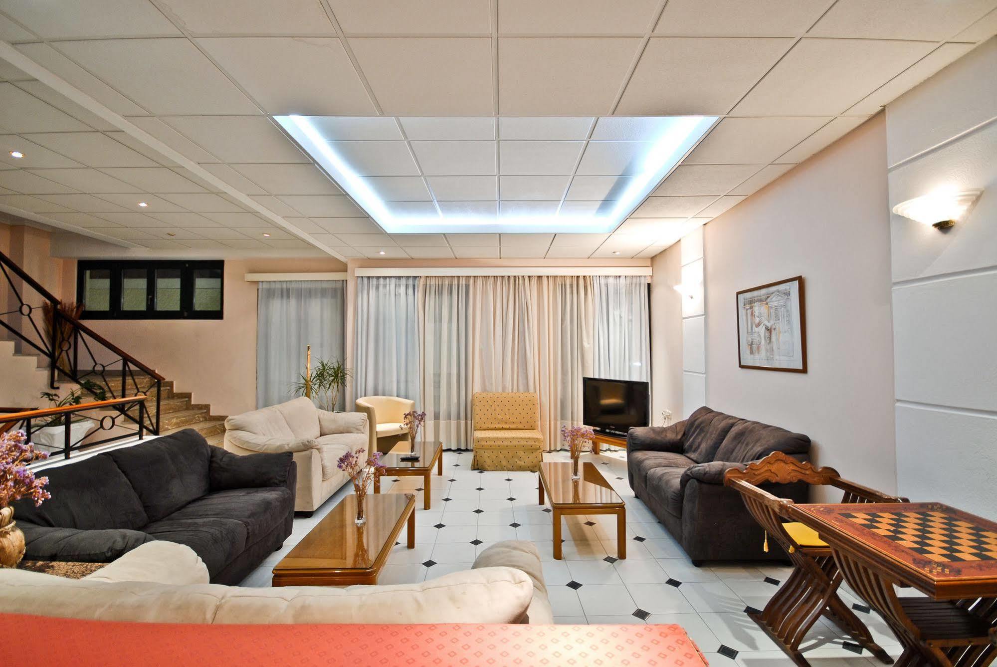 Hotel Coronis Naxos City Екстериор снимка