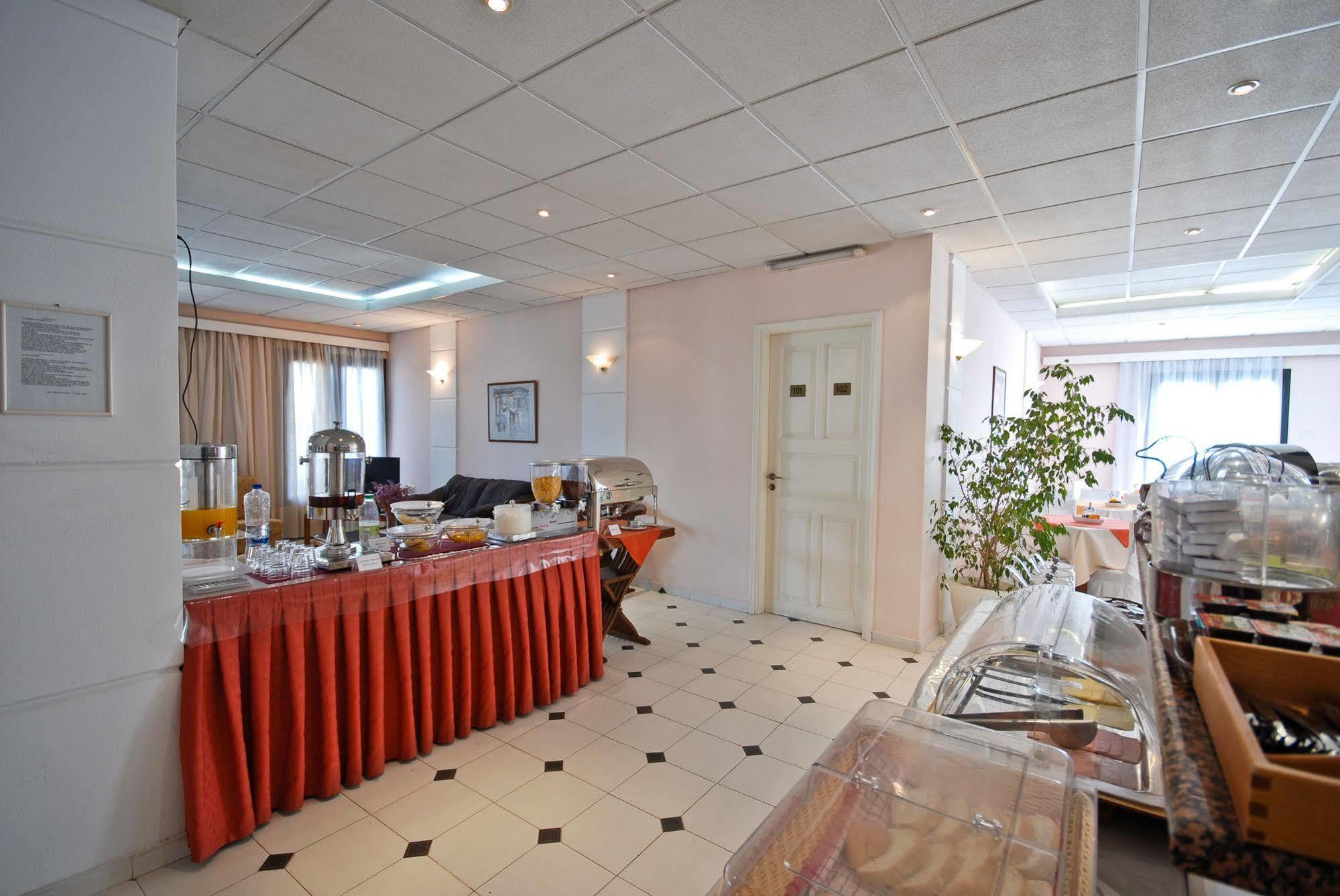 Hotel Coronis Naxos City Екстериор снимка